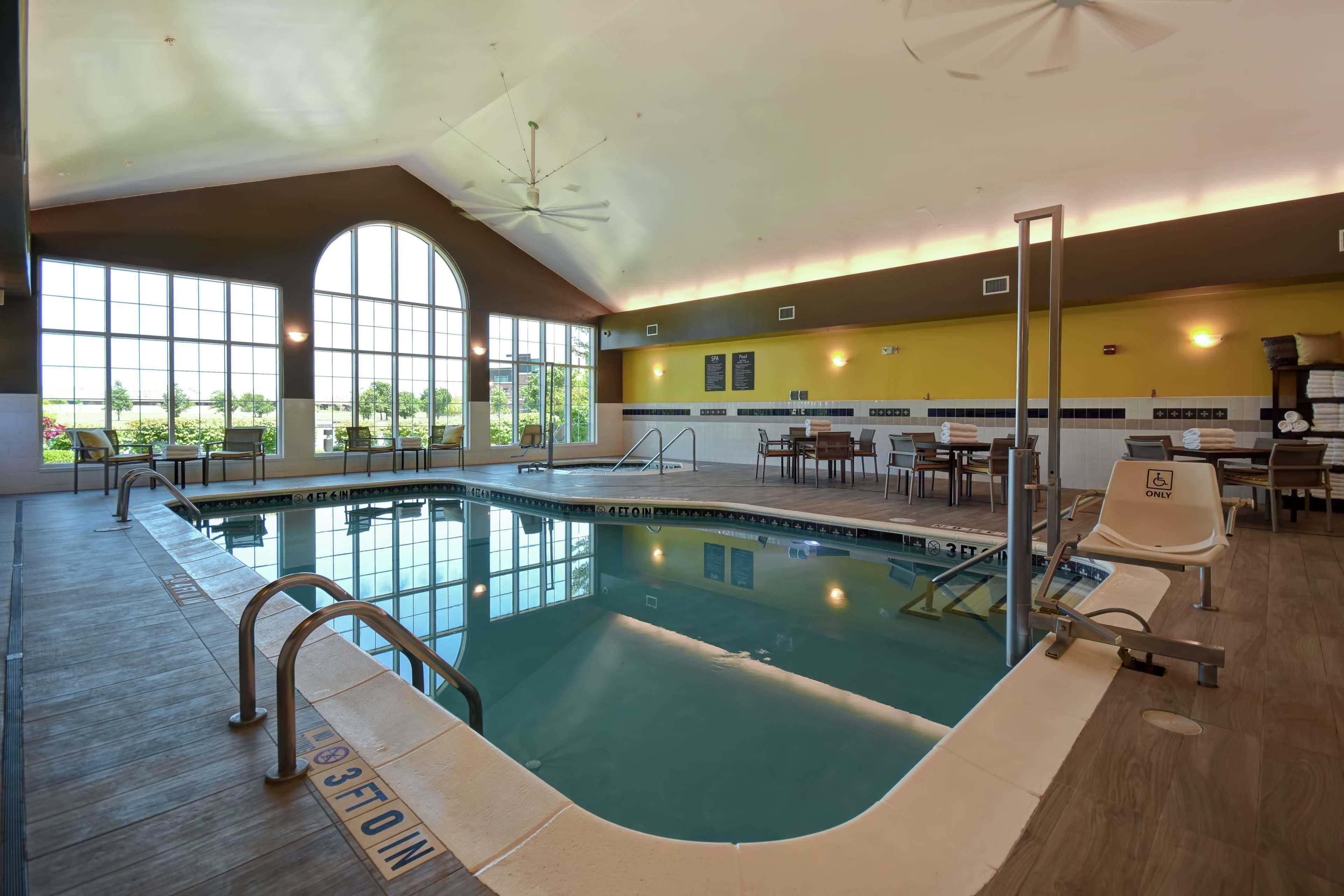 Homewood Suites By Hilton At The Waterfront Wichita Zewnętrze zdjęcie