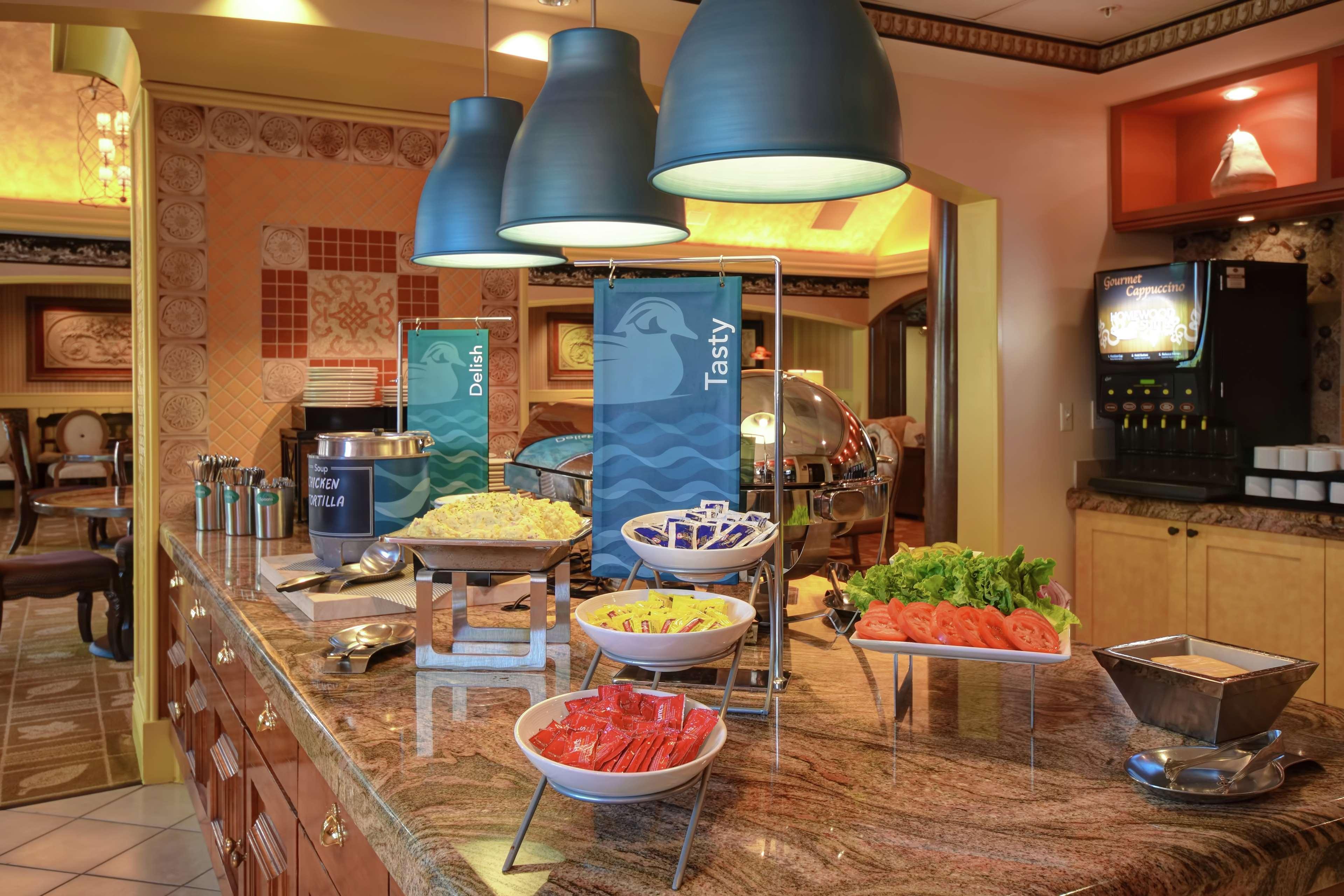 Homewood Suites By Hilton At The Waterfront Wichita Zewnętrze zdjęcie