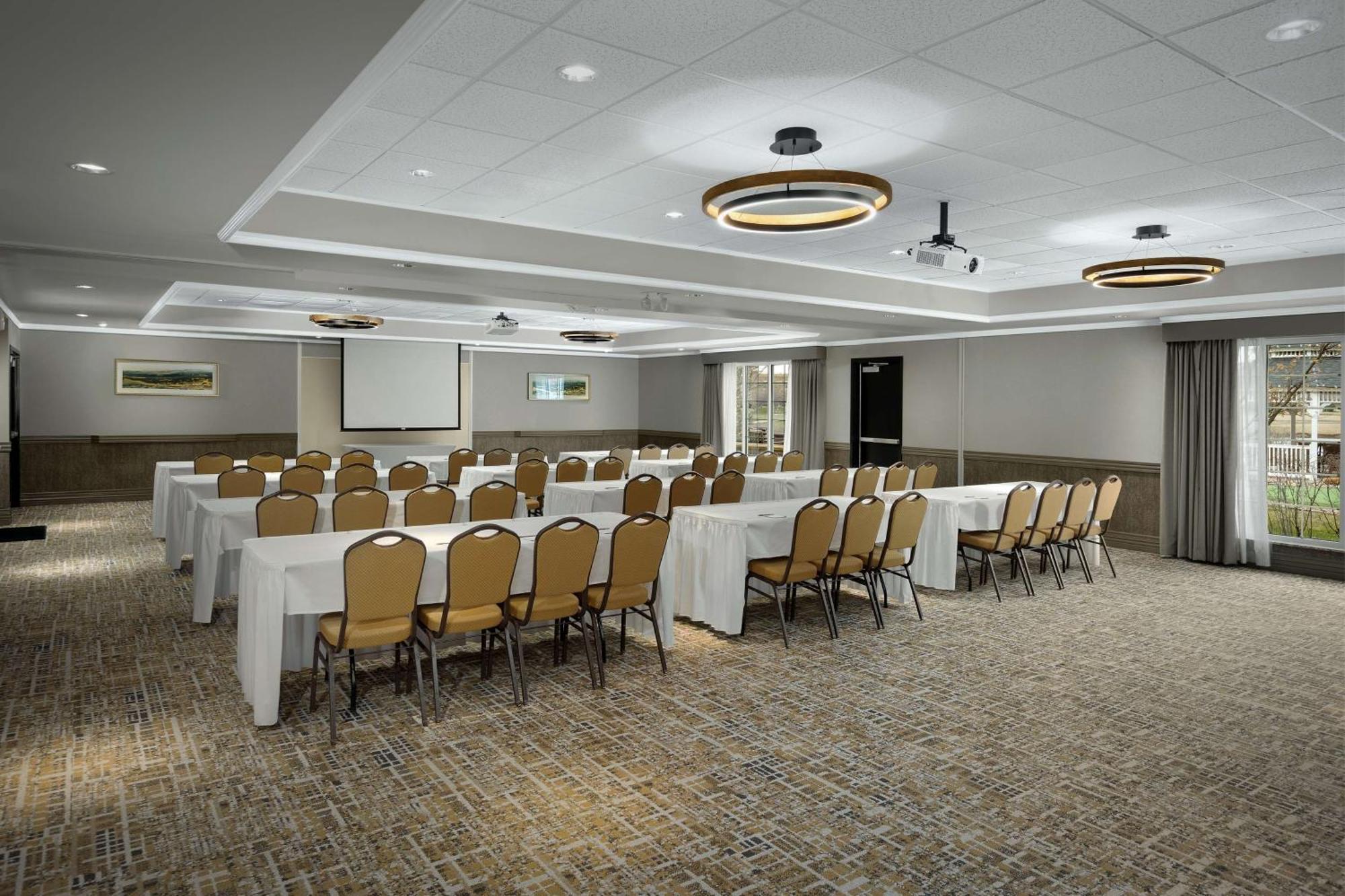 Homewood Suites By Hilton At The Waterfront Wichita Zewnętrze zdjęcie