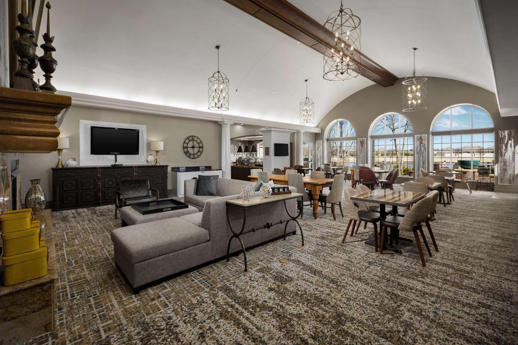 Homewood Suites By Hilton At The Waterfront Wichita Zewnętrze zdjęcie